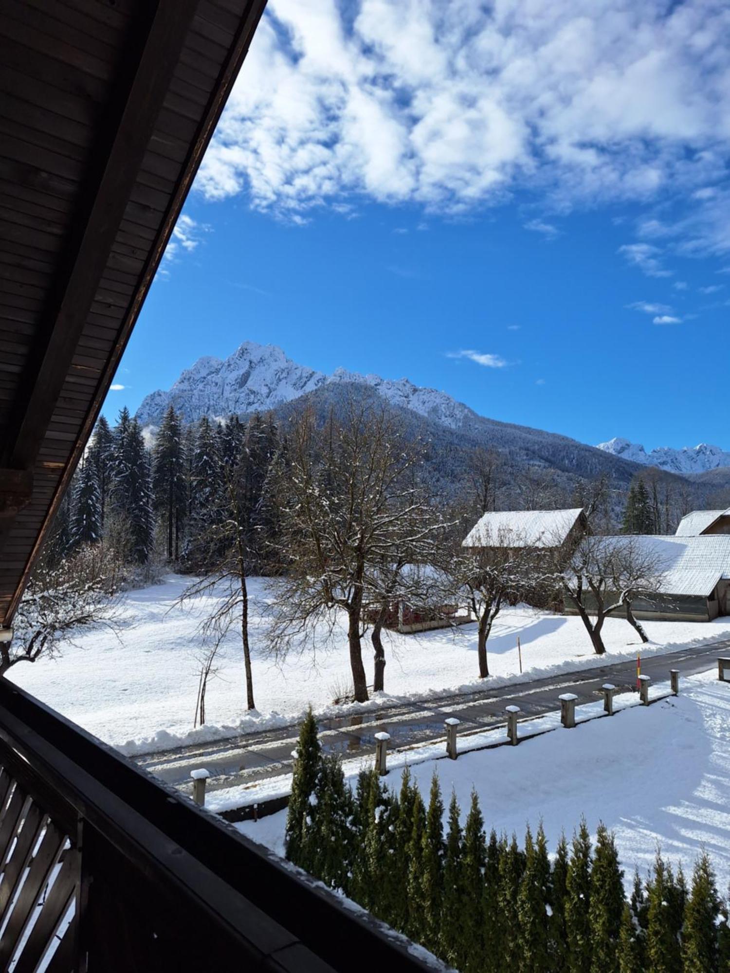 Apartments Mertelj Kranjska Gora Exterior photo